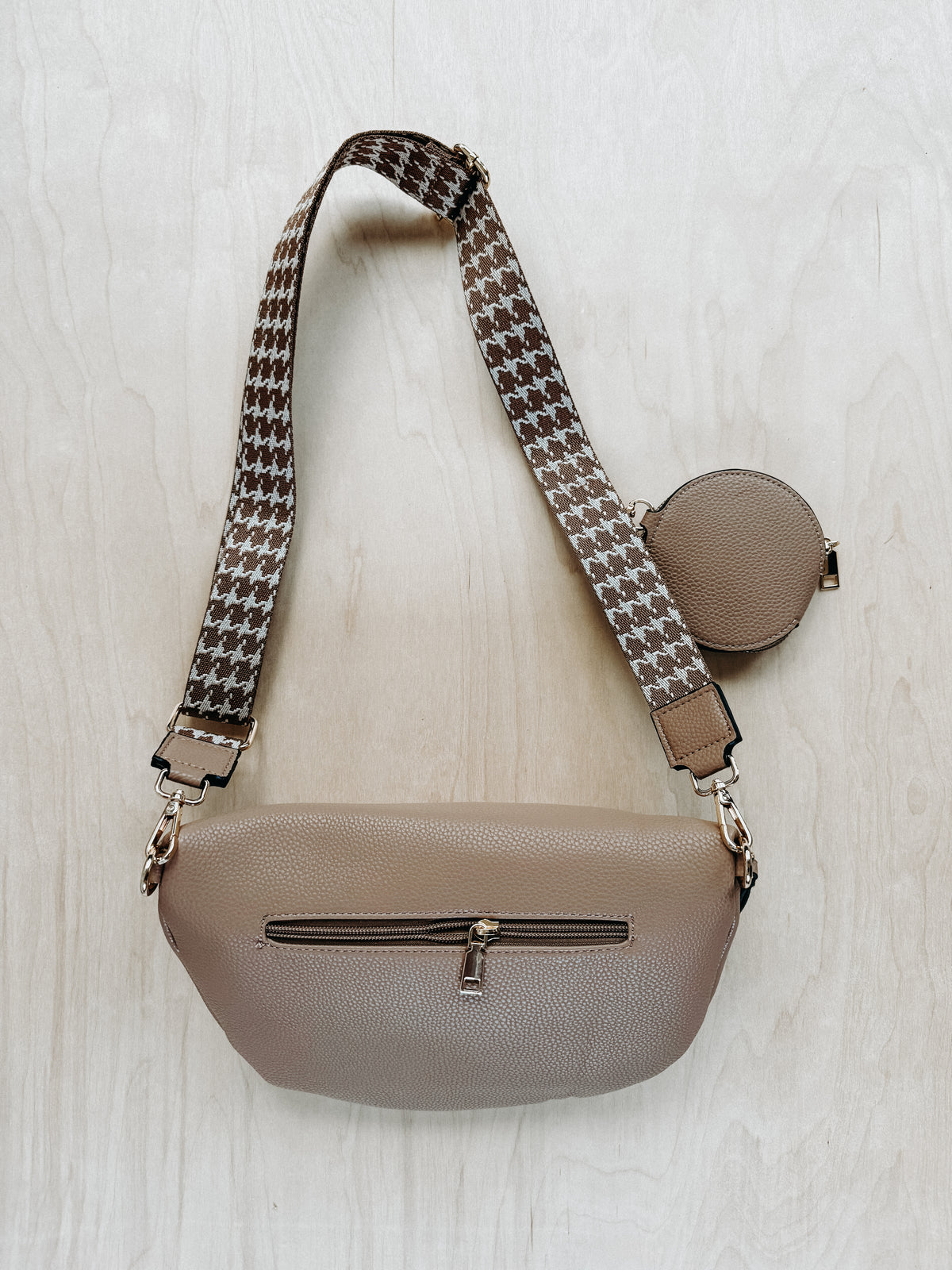 Houndstooth Strap Waist Bag