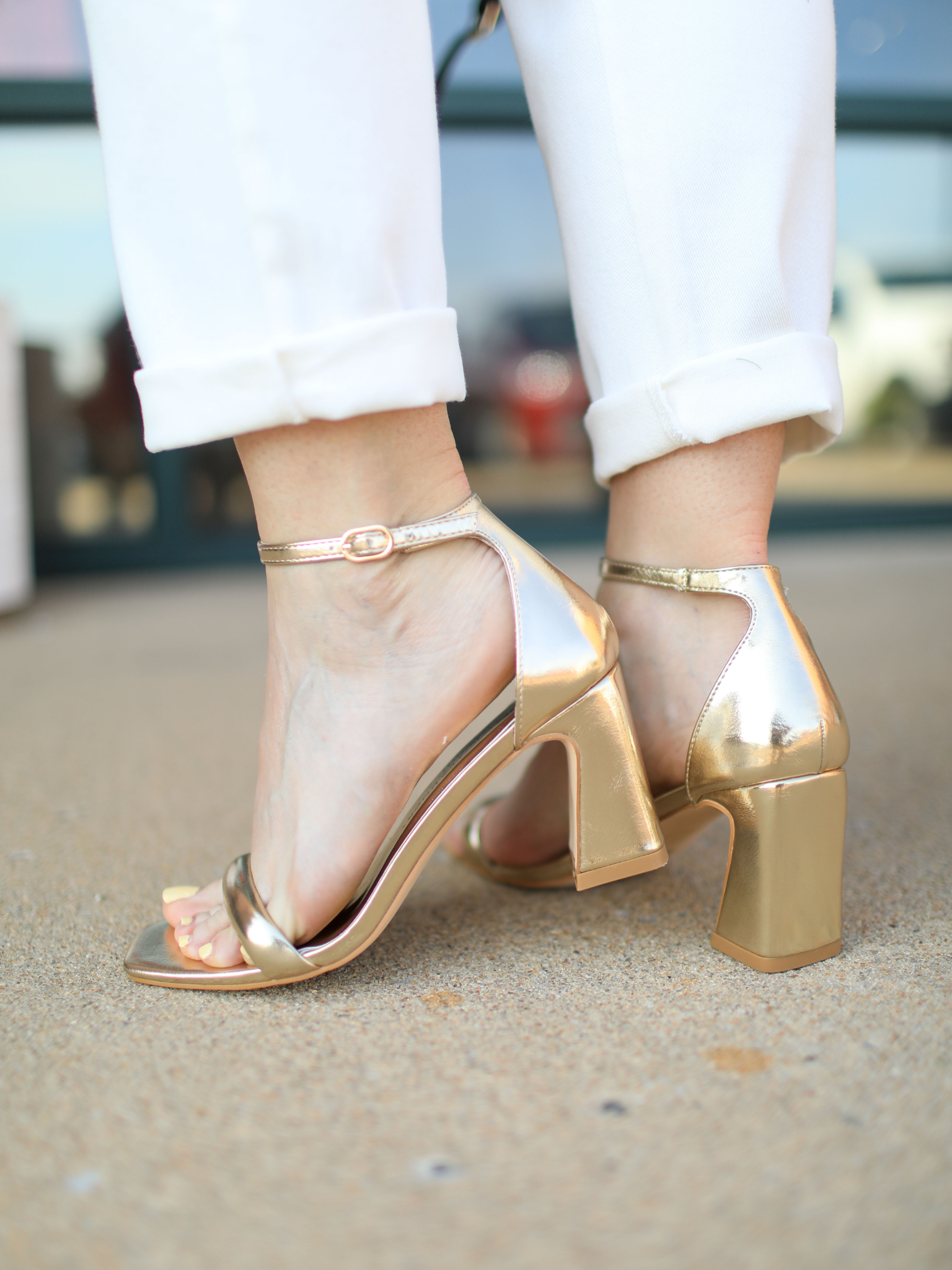 Steve Madden Sane Metallic Gold Leather Ankle Strap Heels 8 | eBay