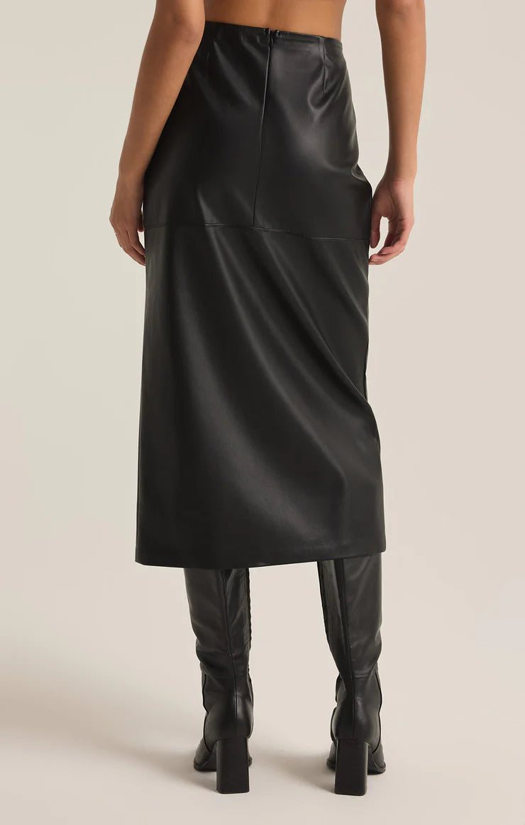 Metropolitan Leather Skirt in Black