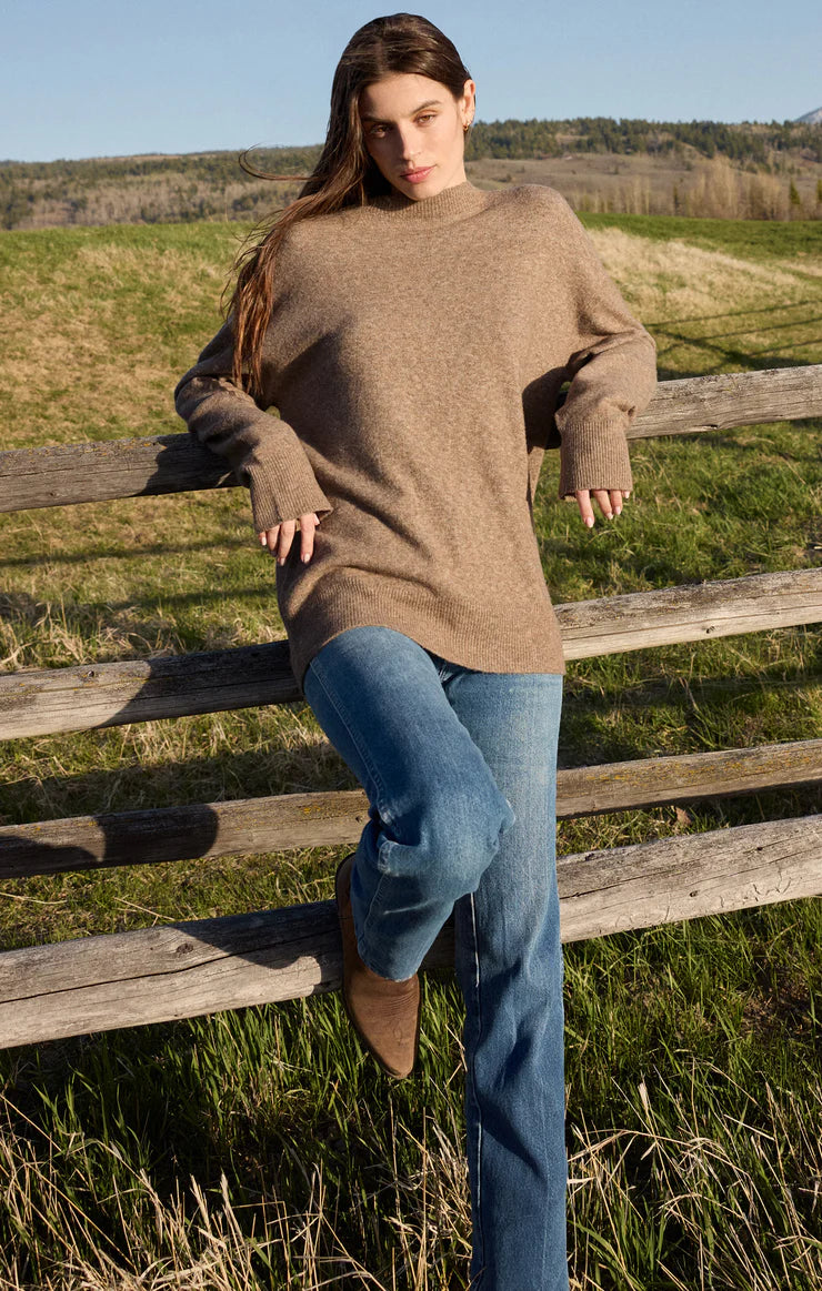 Gia Crew Neck Sweater in Chai