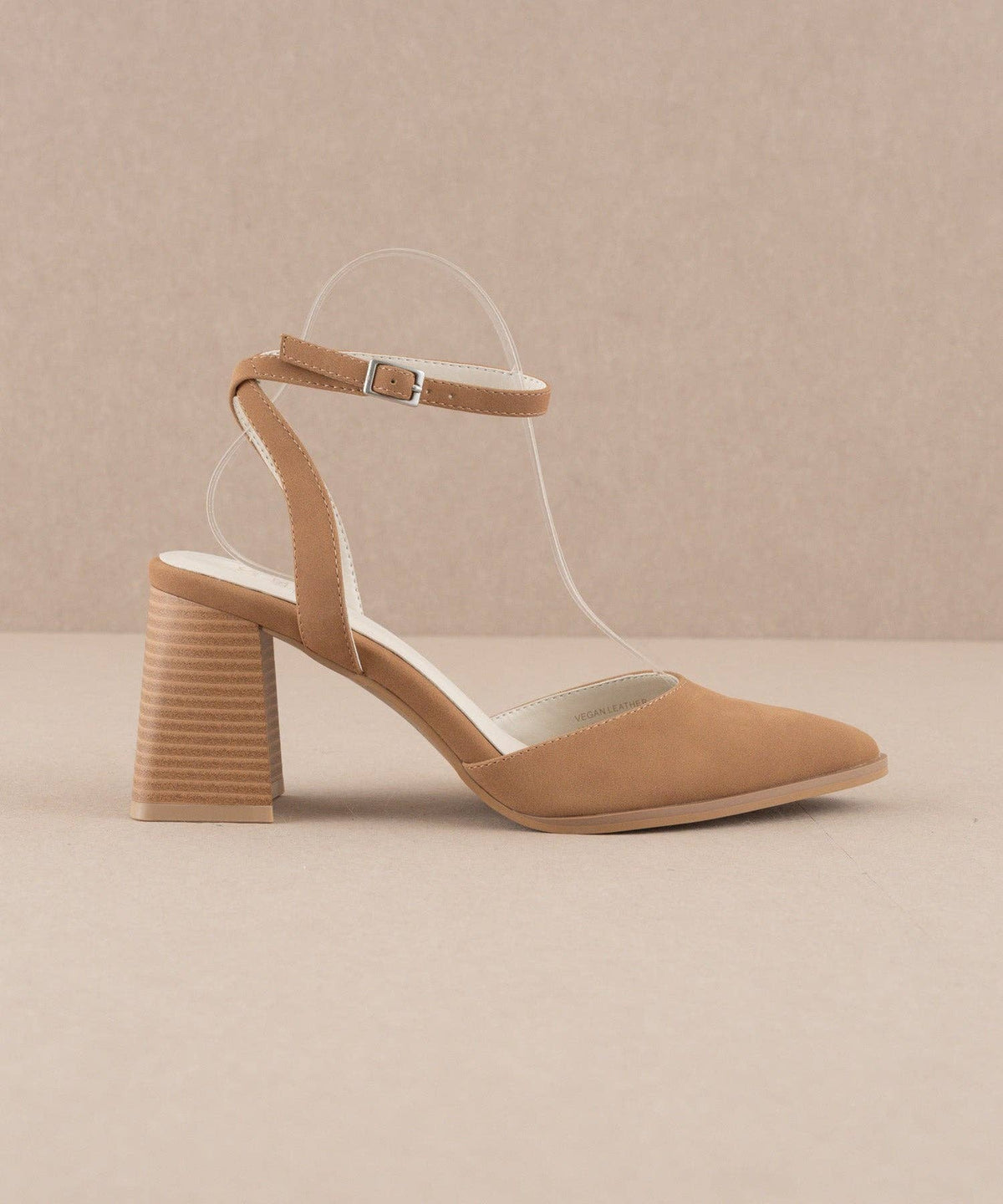 The Princess Pump in Camel - Sophie