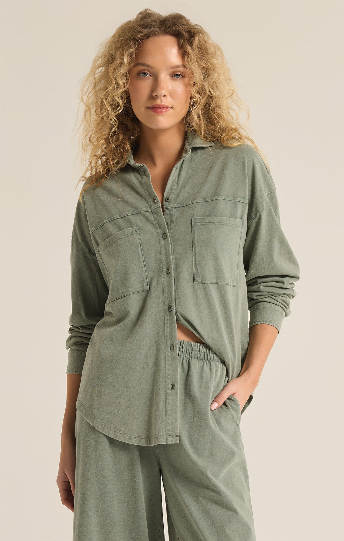 Niccola Button Up Top in Palm Green - junglefunkrecordings